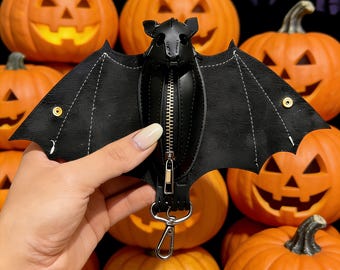 Bat Coin Purse | Handcrafted Gothic Bat Wing Keychain Wallet Clip-On for Bags Belts