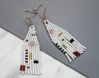 Abstract earrings White beaded earrings Funky earrings Seed bead earrings Fringe earrings Modern art earrings Geometric earrings Beadwork