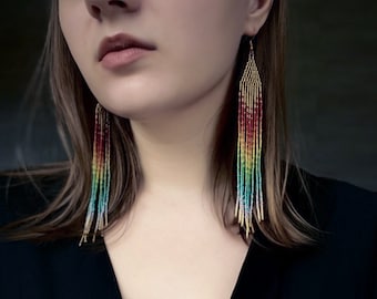 Rainbow earrings Long beaded fringe earrings in Boho style Seed bead earrings Dangling earrings Festival earrings Bohemian earrings