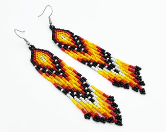 Finge seed bead earrings Beaded earrings Mexican earrings Latina earrings Native american earrings Red tassel earrings Gradient earrings