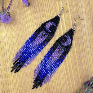 Crescent Moon Earrings – Celestial Seed Bead Fringe Earrings – Blue Purple Gradient – Black Beaded Moon Phase Jewelry