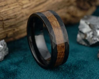 Black Hammered Mens Wedding Band, Whiskey Barrel Wood Tungsten Ring, 5th Anniversary Gift for Husband