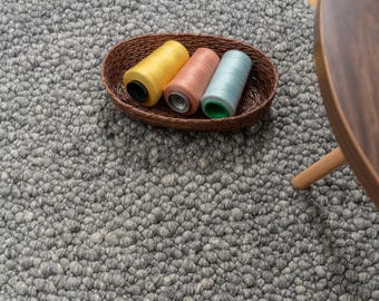 The Velcomloom Store - Hand Knitted Chunky Wool Area Rug, Textured Grey, Thick & Thin Loops