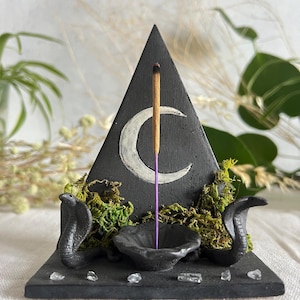 Altar y quemador de incienso de gres con forma de cobra, hecho a mano / Altar ritual de serpiente / Decoración mística de cerámica