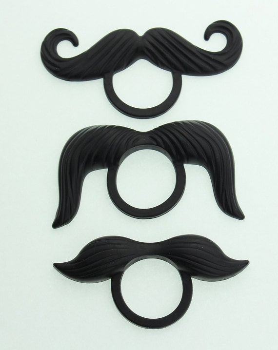 Sécurisation - Pompons et moustaches