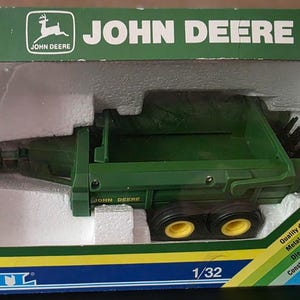 John Deere Hydra Push Manure Spreader ERTL