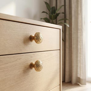 Cabinet knobs,Furniture knobs,Hardware knobs,drawer knobs,dresser knobs,brass knobs,kitchen knobs,decorative knobs,solid brass,unlacquered brass,engraved handmade,Moroccan crafts
