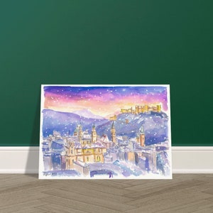 Salzbourg Autriche Paysage d’hiver confortable avec montagnes et château la nuit - Tirage d’art en édition limitée - Peinture originale disponible
