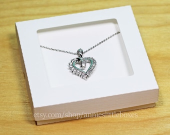 Box and Lid (includes insert to hold a necklace)