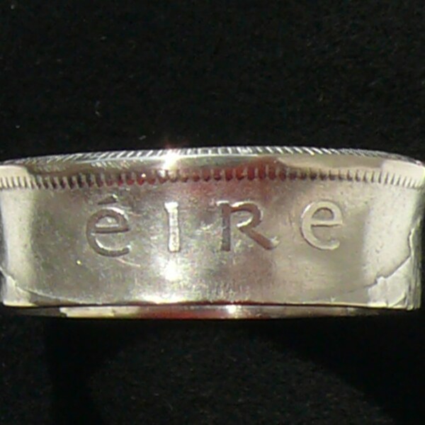 Silver Coin Ring 1942 Ireland 1 Scilling - Ring Size 7 and Double Sided "RARE"