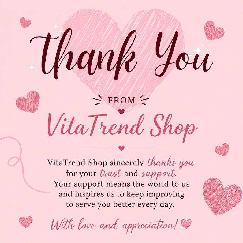 K&ouml;nnte beinhalten: Eine hellrosa quadratische Dankeskarte mit einem gro&szlig;en, gekritzelten Herz in der Mitte, kleineren verstreuten Herzen und dunkelrosa Text, der Thank You FROM VitaTrend Shop lautet, gefolgt von einer Nachricht des Dankes f&uuml;r Vertrauen.