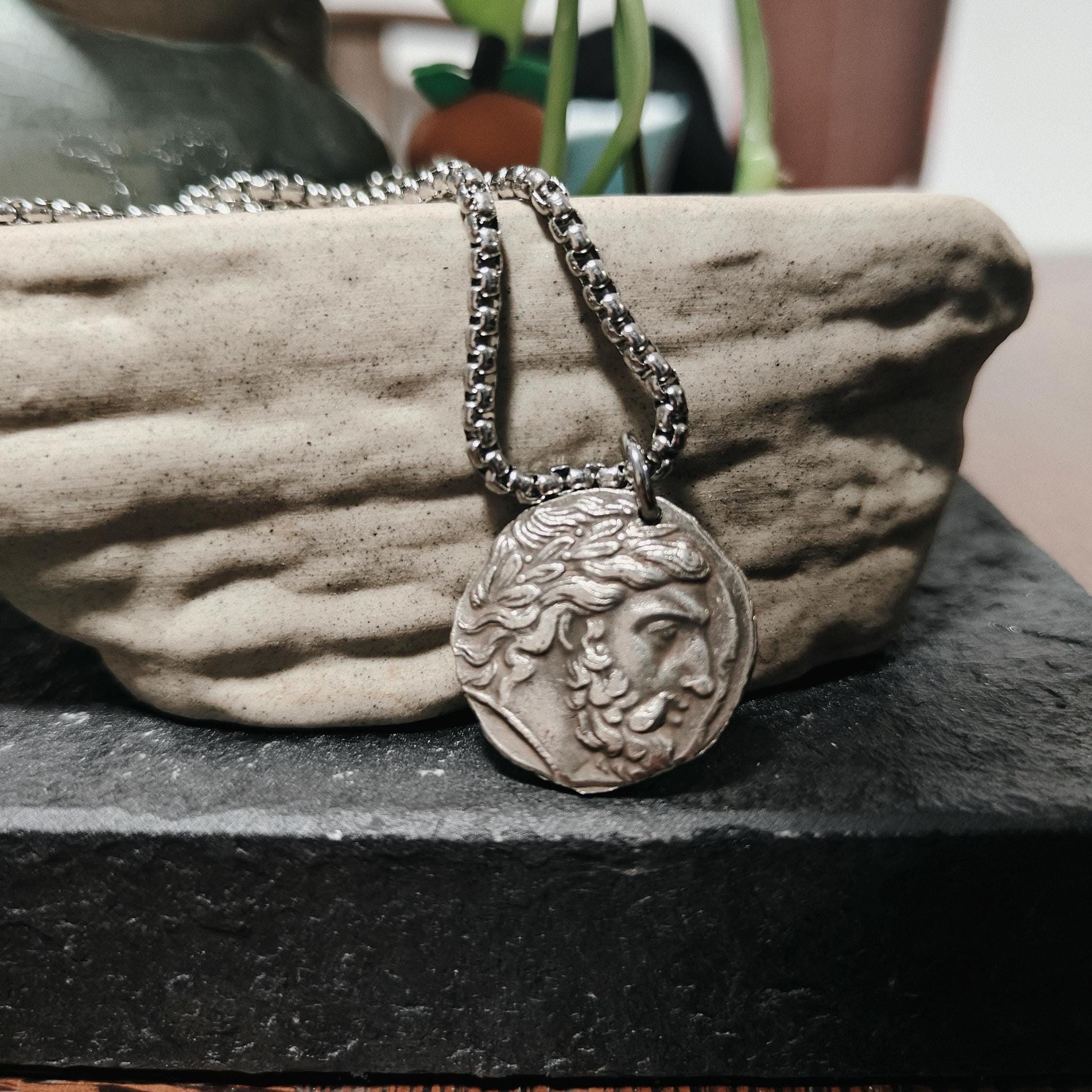 Silver coin necklace - Etsy 日本