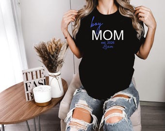 Regalo del Día de la Madre para Mamá 2026, Camiseta Mamá Est 2026, Regalo para Mamá Primeriza, Camiseta Personalizada para Mamá, Regalo para Baby Shower, Camiseta para Mamá Primeriza
