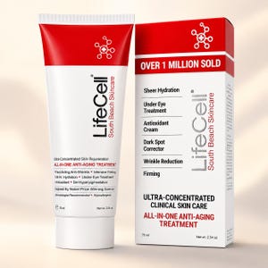 Pu&ograve; includere: Un tubo e una scatola LifeCell South Beach Skincare bianchi e rossi. La confezione riporta il testo All-In-One Anti-Aging Treatment, Ultra-Concentrated Clinical Skin Care e Over 1 Million Sold. Il prodotto contiene 75 ml o 2,54 oz di crema.
