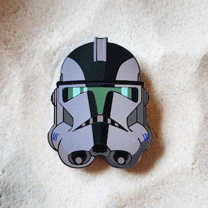 Clone Commander Gree Helmet 1.5" Enamel Pin
