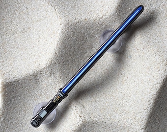 Broche de esmalte de 7,6 cm (3") do Obi-Wan Sabre