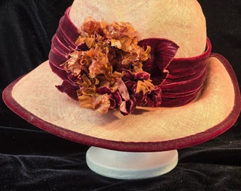 Vintage  Women Cloche Hat Dusty Rose Woven Straw Burgundy Velvet Floral Trim