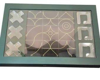 Paycom Executive Tic-Tac-Toe Set Acrylic Game Pieces Green Gold Coffee table