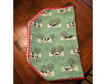 Set mit 6 handgefertigten Kuh-Tischsets zum Wenden - Gedämpfter Minzgrüner Landhaus-Stil