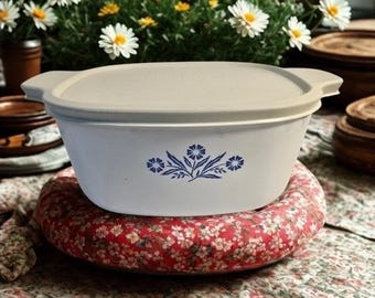 Corning Ware Blue Cornflower 2.5 Qt Casserole Dish P-2 1/2-B with Plastic Lid