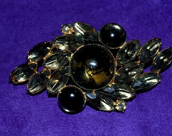 antique  glass spray brooch