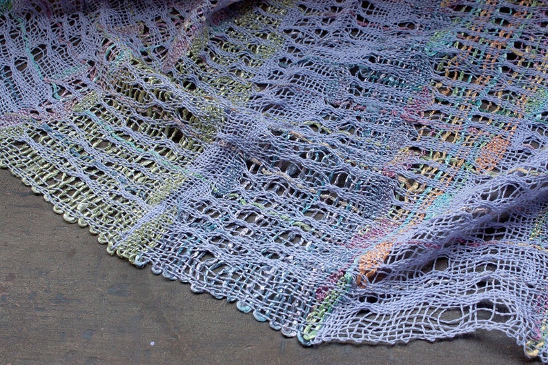 Lavender handwoven summer scarf image 4