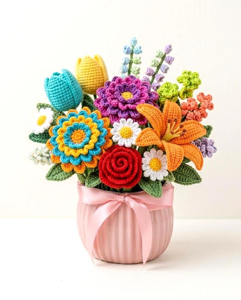 Crochet Flower Bouquet Pattern Bundle – Lily, Rose, Tulip, Daisy PDF - Etsy