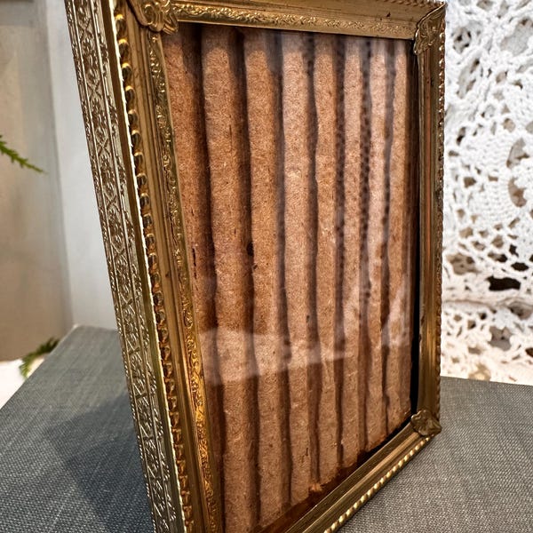 Vintage picture frame