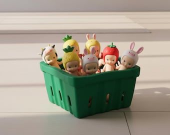 Sonny Angel Berry Basket Display – 3D Printed Mini Organizer for Figures
