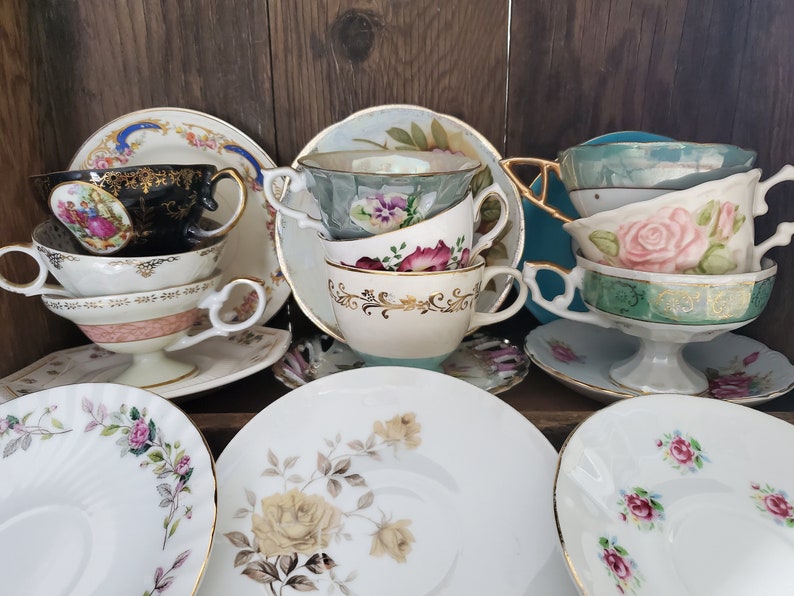 Set of 9 Vintage China Tea Cups and Saucers Hutch Etsy