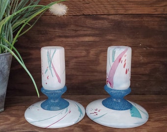 1988 Harry Besett Hand Blown Candlesticks - splatter pattern, 80's decor, mauve, denim blue, swirl glass - Vintage candlesticks - tapered