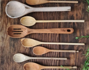 Set of 8 Wooden Spoons - Farmhouse decor - Autumn Essentials - Thanksgiving tablescape - wood spoon set - fall