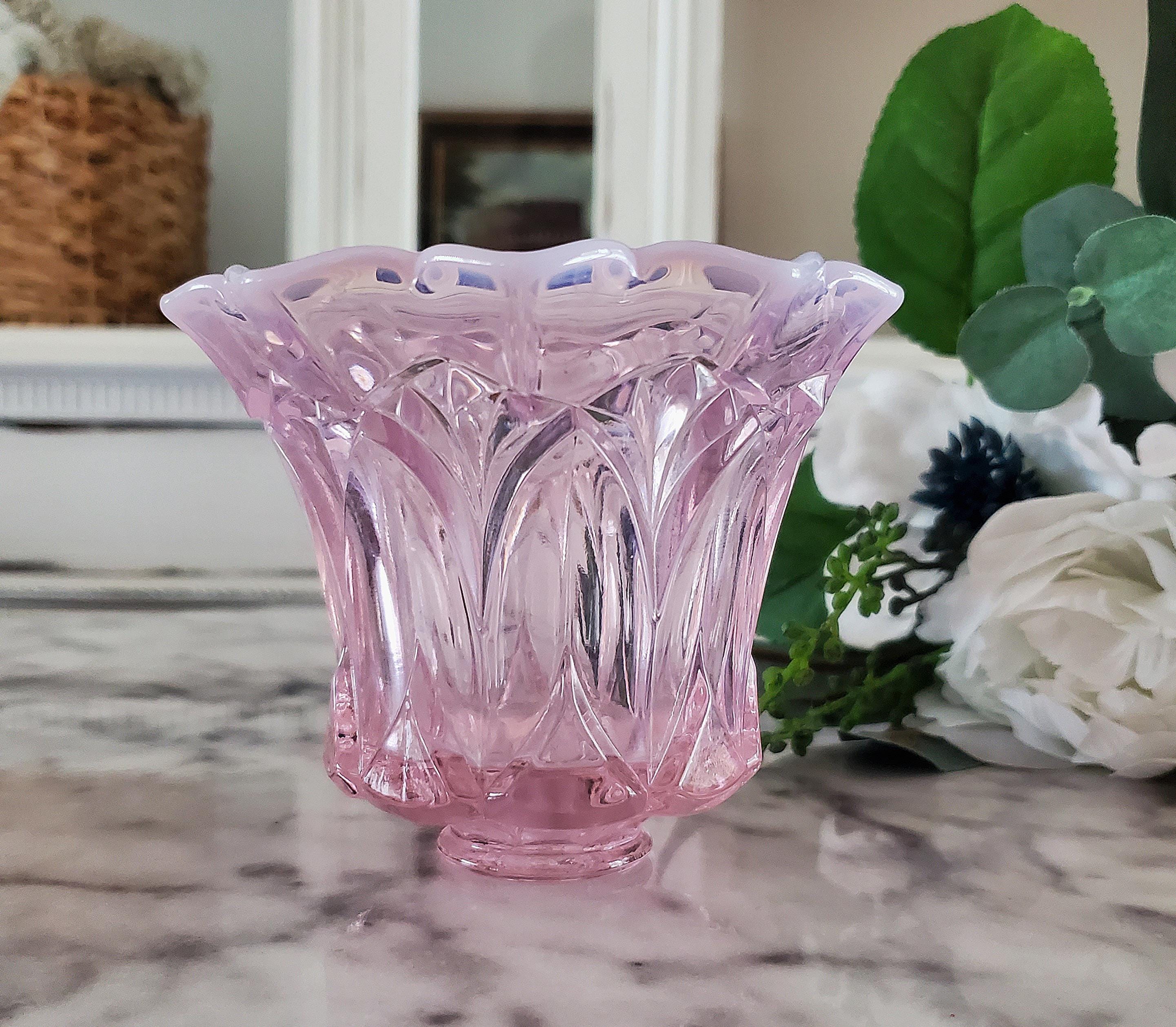 FREE Shipping-vintage Fenton Art Pink Chiffon With Amethyst
