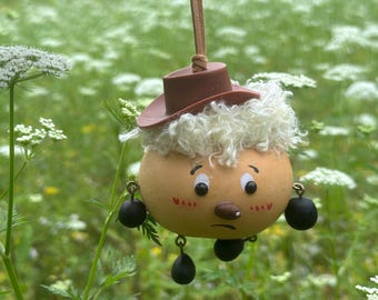 天然素材の手作り「黒大帥」漫画チャームセット — クリエイティブなナッツシェルオーナメント、ヒーリングスタイルの人形、バッグチャーム、ギフト