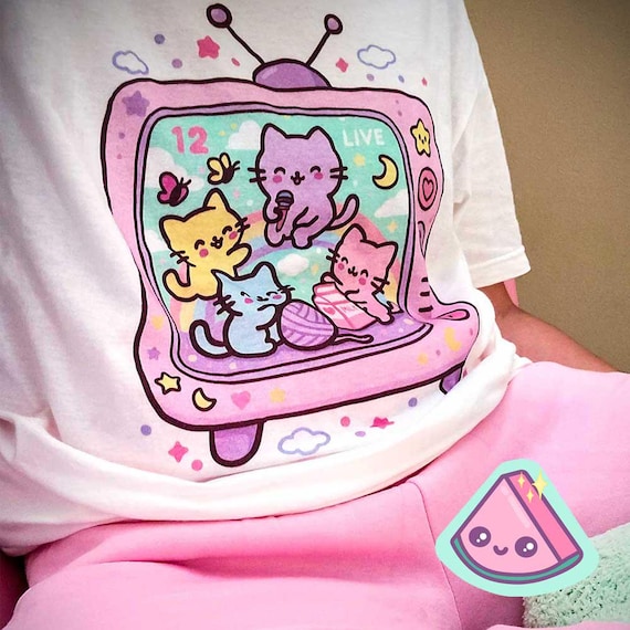 Fairy Kei Kawaii Tee, Yume Kawaii Pastel Retro TV Cat Shirt, Dreamy Cute Graphic Tee, Harajuku Aesthetic Pastel Shirt – Cat TV Series 1