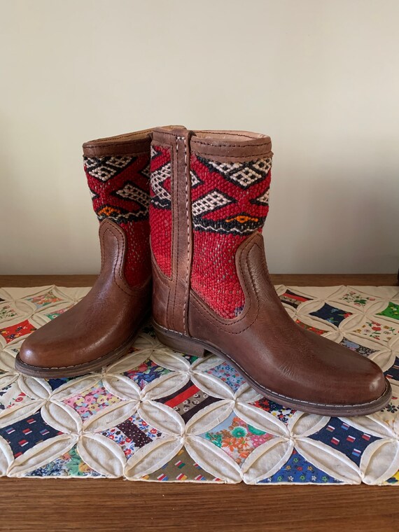 Southwestern Leather Boots/ Vintage 90s Boho Leath