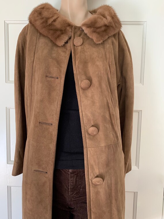 vintage 60s coat / 60s brown suede and mink collar