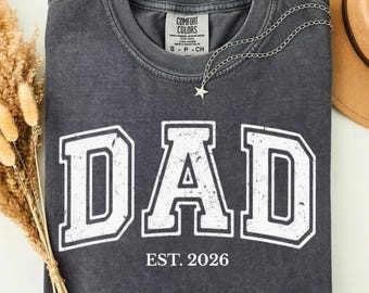 Custom Dad Est Year Shirt Established Dad Announcement Tee Personalized Fathers Day Gift T-shirt