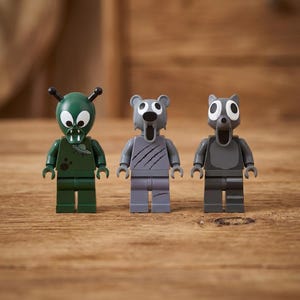 99 nätter i skogen byggklossar minifigurset - 3 mystiska varelser (alien, björn, varg)