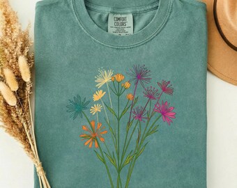 Comfort Colors® Vintage Pressed Flowers Shirt, Boho Cottagecore Tshirt Botanical Floral Tee Wildflowers Nature shirt,Gift For Gardener