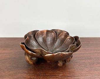 Vintage Bronze Lotus Dish · Hand-carved Tea Pet Tray, Birthday Gift