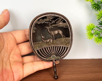 Bruciatore di incenso vintage in bronzo a forma di cervo, coperchio a ventaglio intagliato, incensiere da scrivania, regalo per la meditazione.