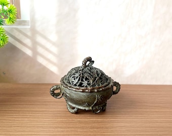 Solid Bronze Tripod Incense Burner, Hand-Carved Bamboo Desk Decor, Housewarming Gift for Tea Lover