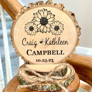 Sunflower Wedding Cake Topper Rustic Wood Wedding Keepsake Rustic Wooden Cake Top for Barn Wedding Celebration Gift
