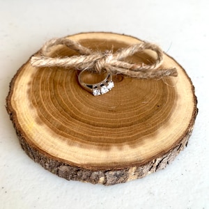 Wedding Ring Holder, Simple Elegant Ring Holder, Minimalist Wedding Gift, Wood Slice Ring Bearer, Alternative Ring Box, Keepsake Wedding image 1