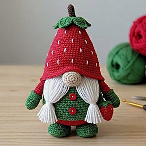 Virkmönster för jordgubbstomte i PDF-format, handledning för amigurumi-dockor, vår- och sommardekor, digital nedladdning, PDF