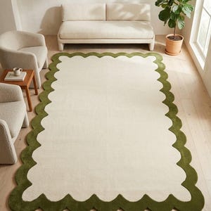 Puede incluir: Un juego de tres tazas de cer&aacute;mica con un acabado mate moteado. Las tazas son de color crema, gris claro y gris oscuro. Cada taza tiene un dise&ntilde;o simple y minimalista.