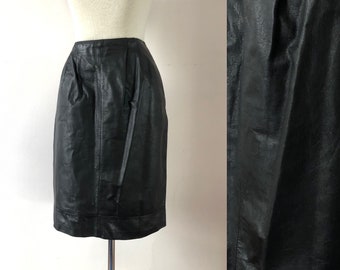 Black Leather Pencil Skirt • Vintage 80s Avanti Pencil Skirt • Pockets • Modern Size Small