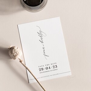 OBSESSION DESIGN | Save the Date Wedding Announcement - afdrukbaar digitaal bestand of afgedrukt - trendy chic script voor het moderne paar