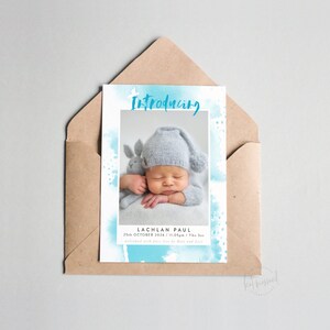 BA110 DIGITAL Birth Announcement design - carte photo bébé garçon - modèle moderne | présentation de l’aquarelle bleu stats FICHIER IMPRIMABLE